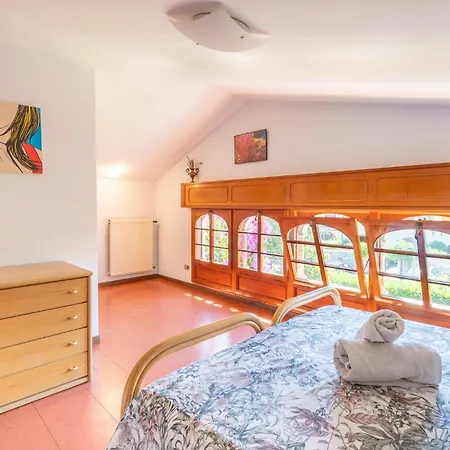 Holiday home Sista *