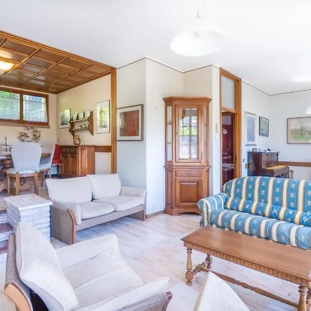 Holiday home Sista Roina